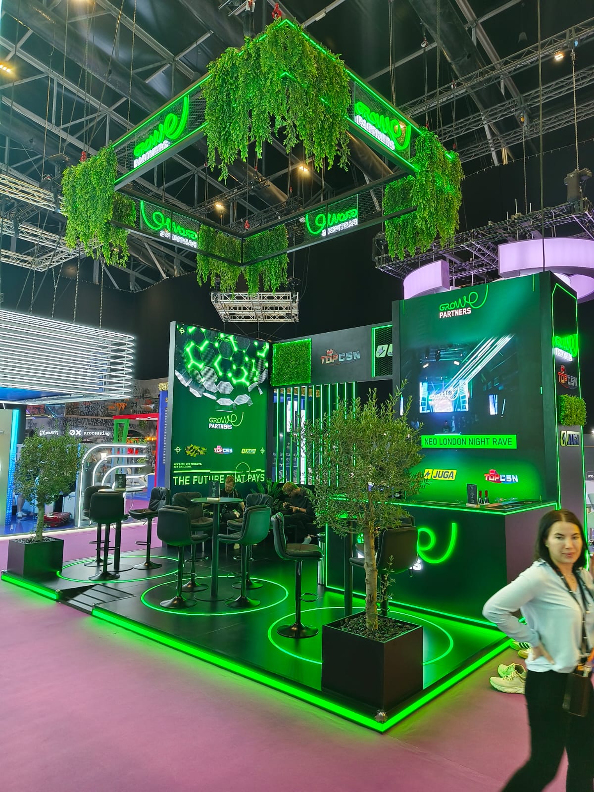 Custom exhibition stand build